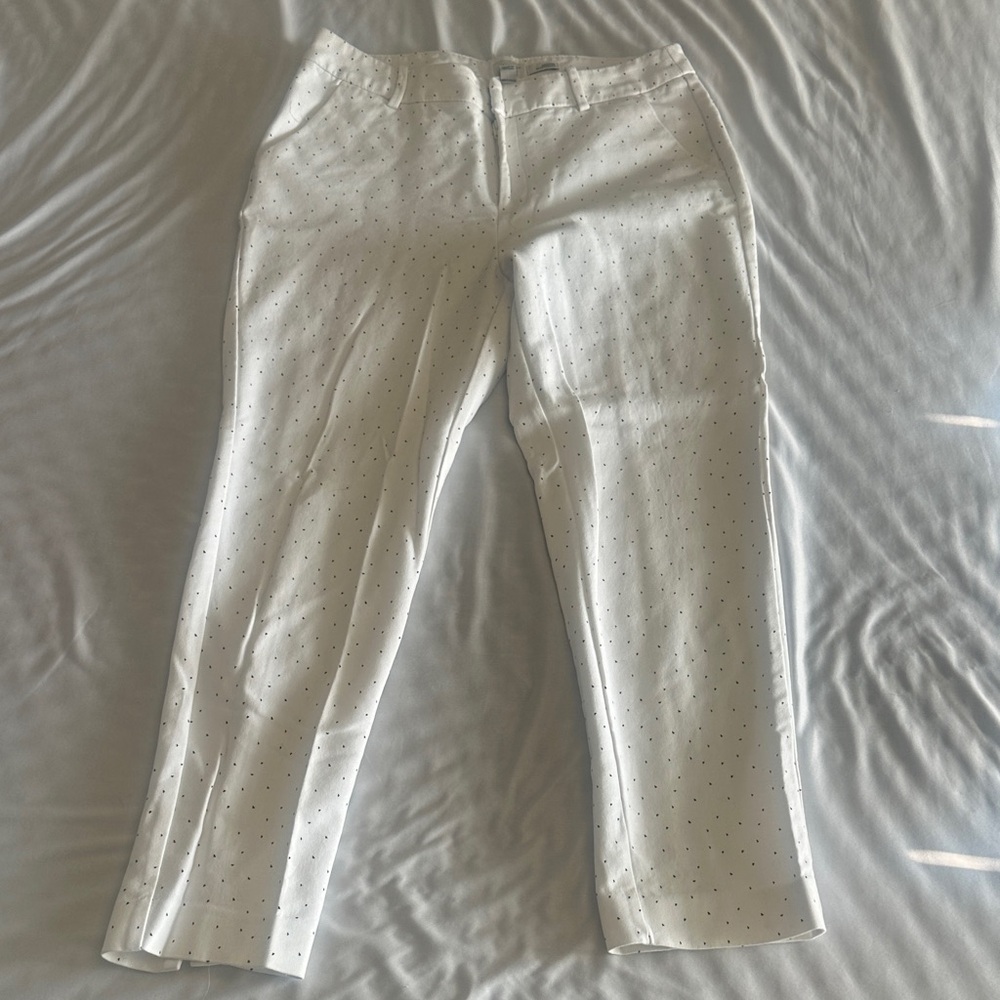 a.n.a White Stretch Pants with Black Dots